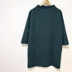 長袖ハイネックニットチュニックワンピース　M~L　緑グリーン系　フレア体型カバー