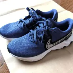 Nike Renew Run スニーカー ネイビー CU3508-500のサムネイル