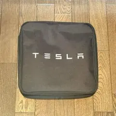 ★新品同様★TESLA★GEN II モバイルコネクター★のサムネイル