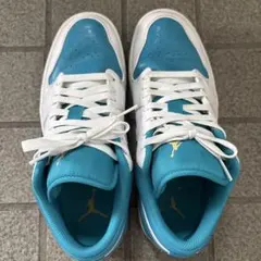 NIKE AIRジョーダンlow