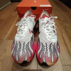 Nike ヴェイパーフライネクスト％3 HQ3504-100　サイズ26.5ｃｍ