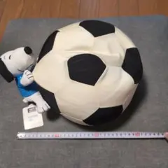 未使用　レア　タグ付き　usj スヌーピー　サッカー　クッション　枕