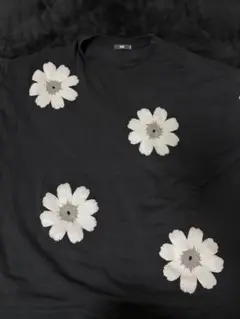 HARE 花柄 Tシャツ ブラックのサムネイル