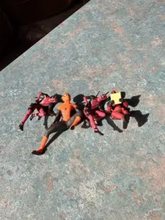 スパイダーマンとデッドプール フィギュアセット