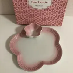 2025年最新】ルクルーゼ フラワープレートの人気アイテム - メルカリ