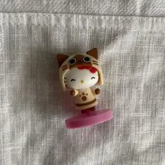 チョコエッグ　ハローキティー　コラボ　モンスターハンター