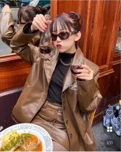 ブラウン レザー ボタン付き ジャケット コート