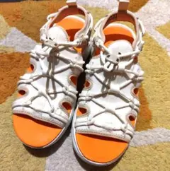 【8/3まで値下げ】PUMA サンダル Man深澤辰哉 目黒蓮 23cm Snow ManがPUMAのサンダルをアピール、夏らしいシチュエーション