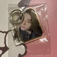 ヒョンジン　アクリルキーホルダー