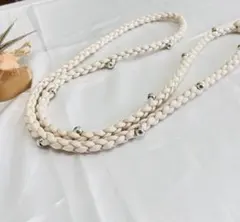 パラコード、クリーム色 編み紐 スマホショルダーストラップ