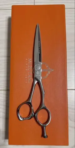 Item thumbnail for item f656ee16-c2a5-4b3e-8336-d7d652a8edb7