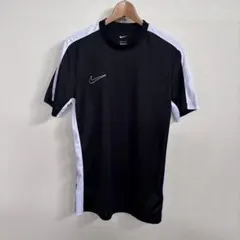 美品　ナイキ　NIKE 半袖Tシャツ　Mのサムネイル