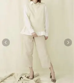 新品　ベルト付き　スリットパンツ　ハイウエスト　スリット　パンツ　ベージュ