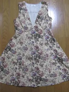 美品　axes femme　お花柄　ワンピース　Ｍ