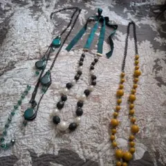 Item thumbnail for item 3be2790a-aad2-404e-a133-e6a5a94093ad