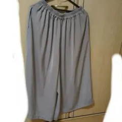 ハニーズ Mサイズ ロングスカート？パンツ？のサムネイル