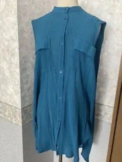 Item thumbnail for item ec710814-92d7-406f-95b3-31077f5e6828