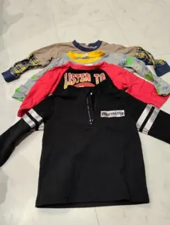 長袖カットソーセット（黒・赤・グレー・ベージュ）ロングTシャツ