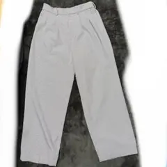 スラックス　GU ベージュ　Mサイズ