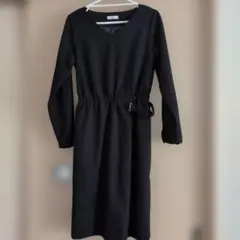 a.v.v ブラック Vネック ワンピース　長袖　S　フォーマル　入学式　卒業式