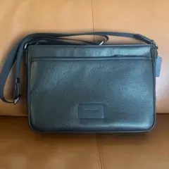 美品　COACH ブラック レザー ショルダーバッグ