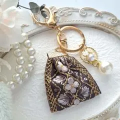 ⭐3534⭐❣️大人可愛い春夏アクセ❣️オリジナル✴インド刺繍バッグチャーム