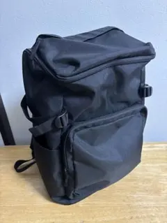 無印良品 肩の負担を軽くする　撥水上から開くリュックサック 黒