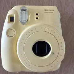 ジャンク品 FUJIFILM instax mini 8 イエロー