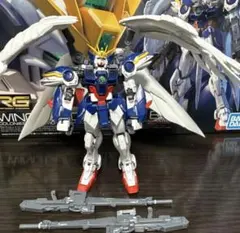 RG 1/144 ウイングガンダムゼロEW【組み立て済み】のサムネイル
