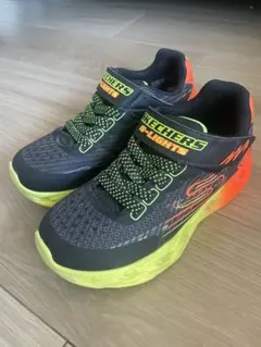 SKECHERS S-Lights (17.5cm) スケッチャーズ　光る靴