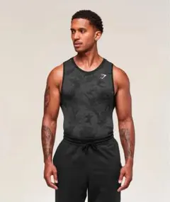 ジムシャーク　GYMSHARK タンクトップ　Mサイズのサムネイル