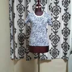 青系花柄 半袖Tシャツ