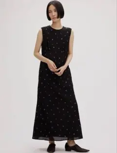 タグ付き新品【Ameri】MEDI SMALL FLOWER NS DRESS - メルカリ