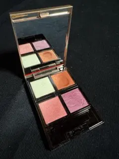 マキアージュ カスタマイズアイカラー　ドラマティックアイカラー　ケース