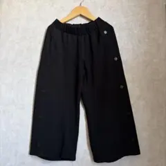 ZARA ブラックフレアパンツ　８y 128㎝