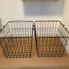 ワイヤーバスケット 2個セット 　収納かごのサムネイル