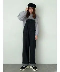 サマンサモスモス デニム/花柄アソートサロペットパンツ ブラック