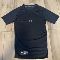 Under Armour アンダーシャツ ブラック SM