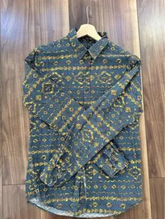 【美品】総柄シャツ
