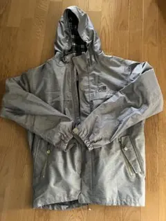 【カリマー】Karrimor グレー 裏地付ナイロンジャケット☆新品未使用☆のサムネイル