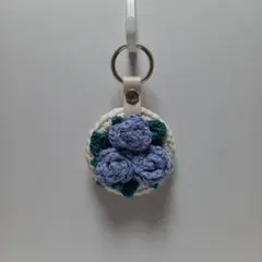 薔薇のオーナメント（あみぐるみ）