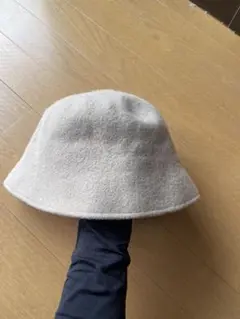 GU ベージュウールハット