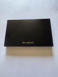 shu uemura アイシャドウパレット ブラック