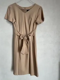 ESPRITMUR ベージュ Vネック 半袖 ワンピース　（LW-1）