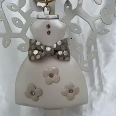 レザー　ミニチュアドレス型チャーム　キーホルダー