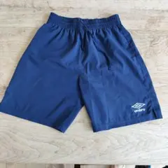 umbro ネイビー ショートパンツ　160のサムネイル