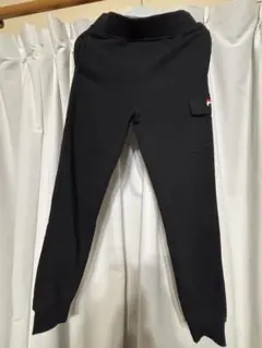 FILA ブラック カーゴパンツ ロングパンツ