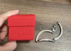 DIESEL ステンレススチール ブレスレットケース付き