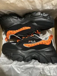 2025年最新】優里 スニーカーの人気アイテム - メルカリ