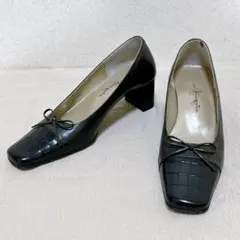 ✨人気商品✨ 【銀座かねまつ】 エナメルレザー コンビパンプス 型押し レザー